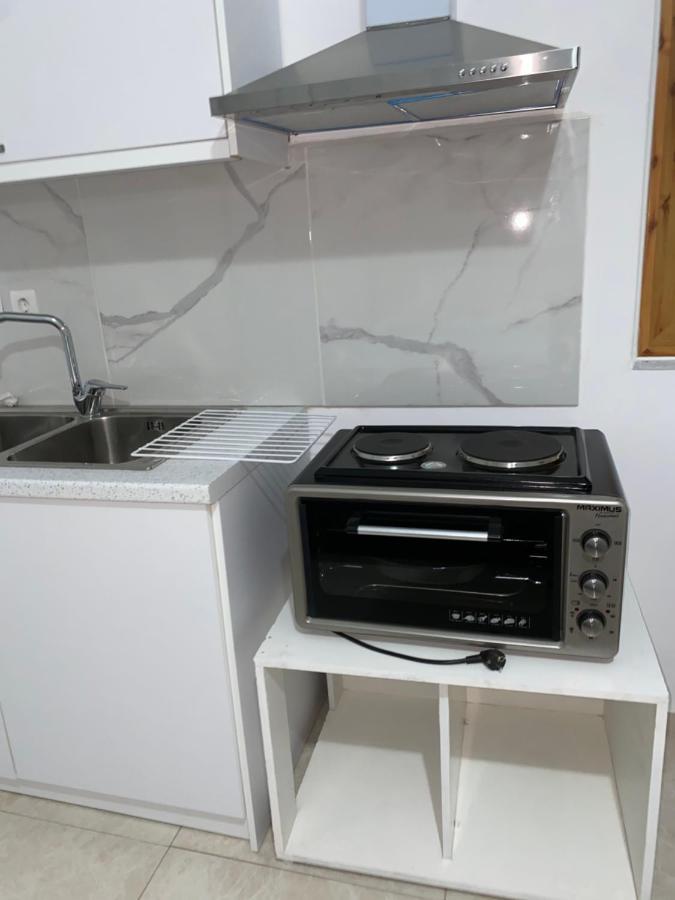 Am Apartment Sarandë Esterno foto