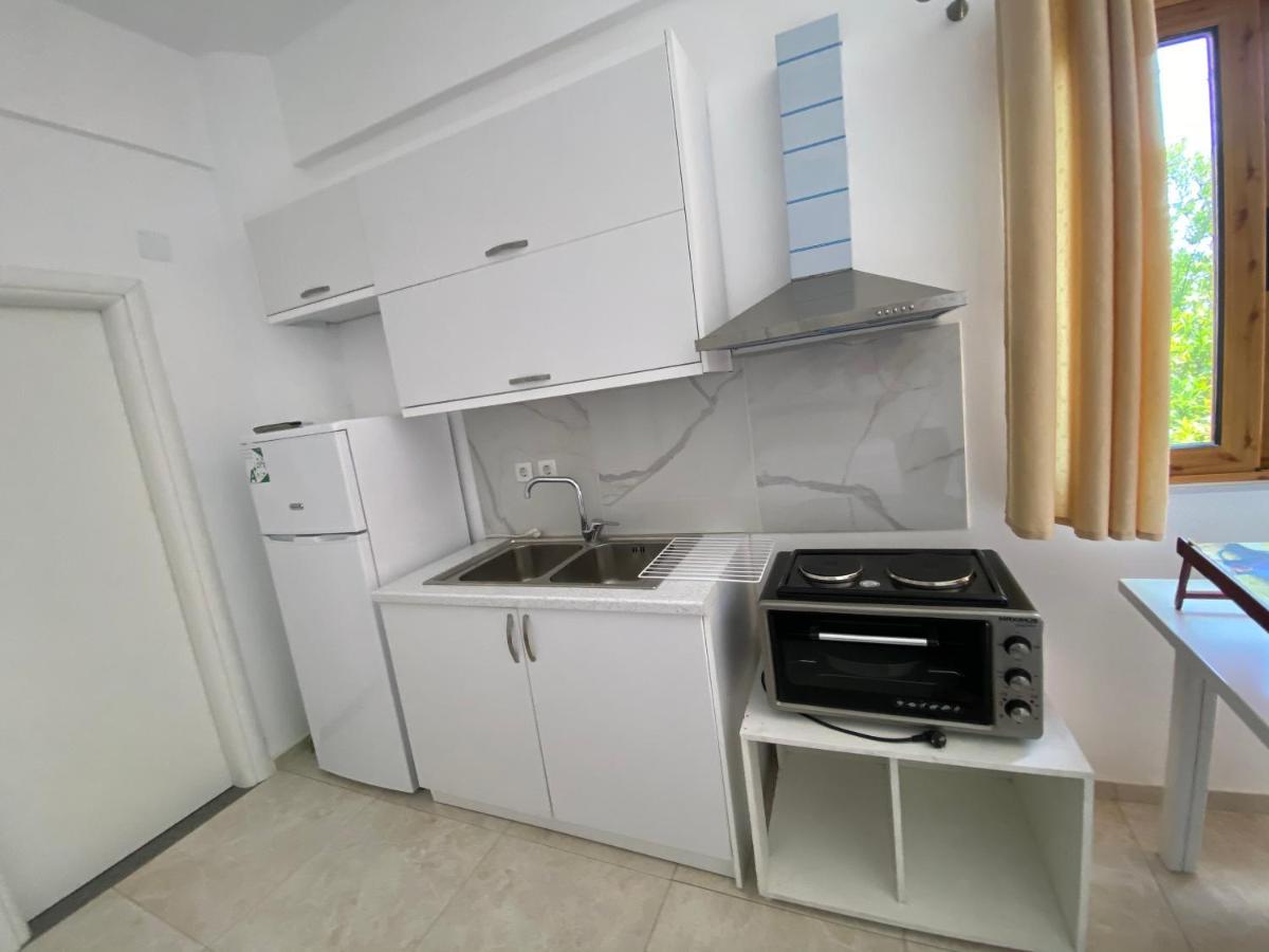 Am Apartment Sarandë Esterno foto