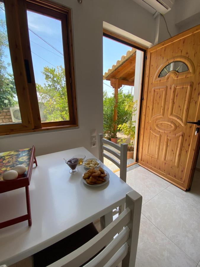 Am Apartment Sarandë Esterno foto
