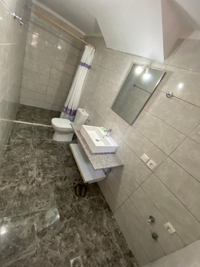 Am Apartment Sarandë Esterno foto